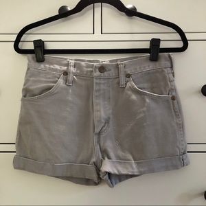 Vintage Wrangler high-waisted shorts